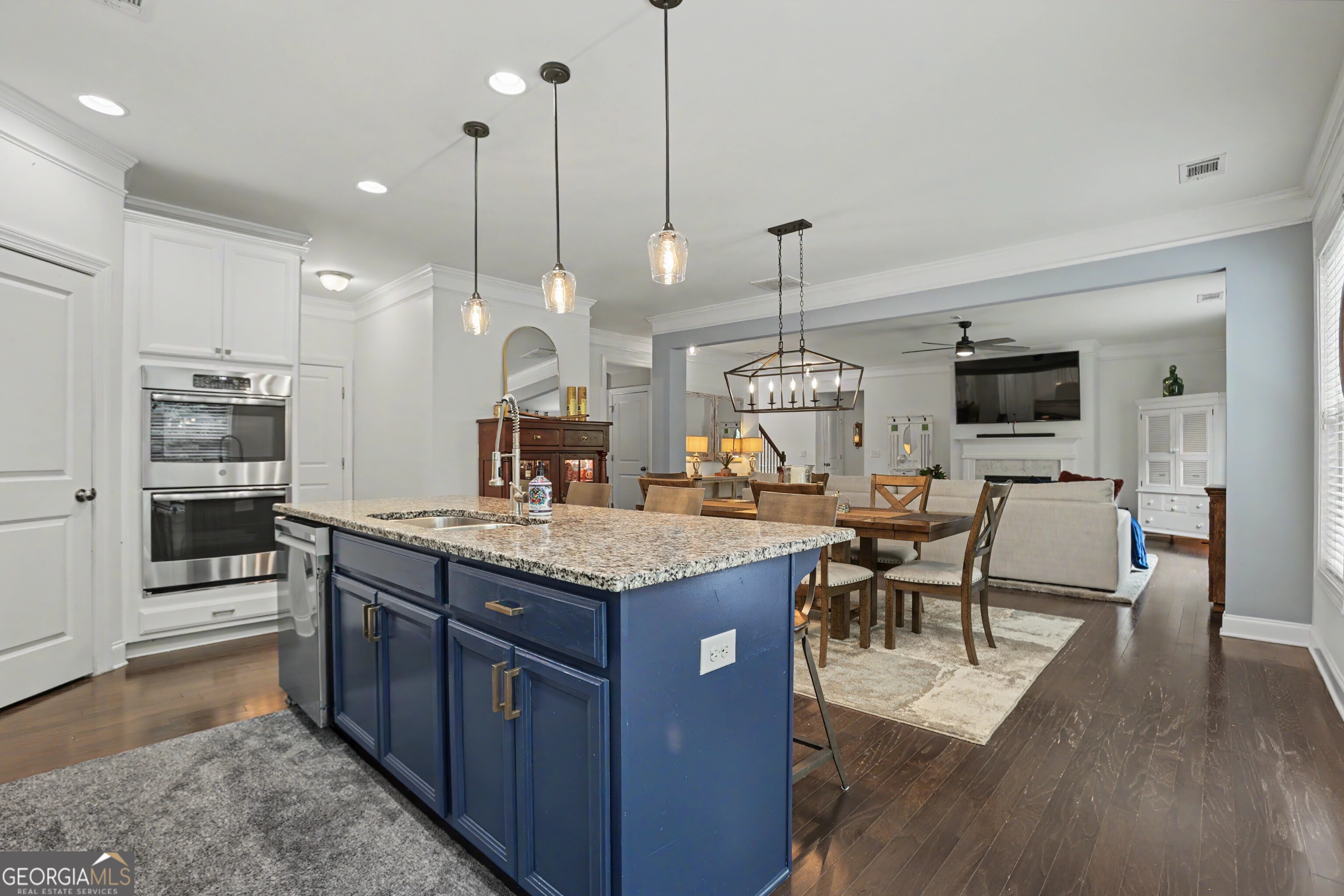 2703 Bloom Circle