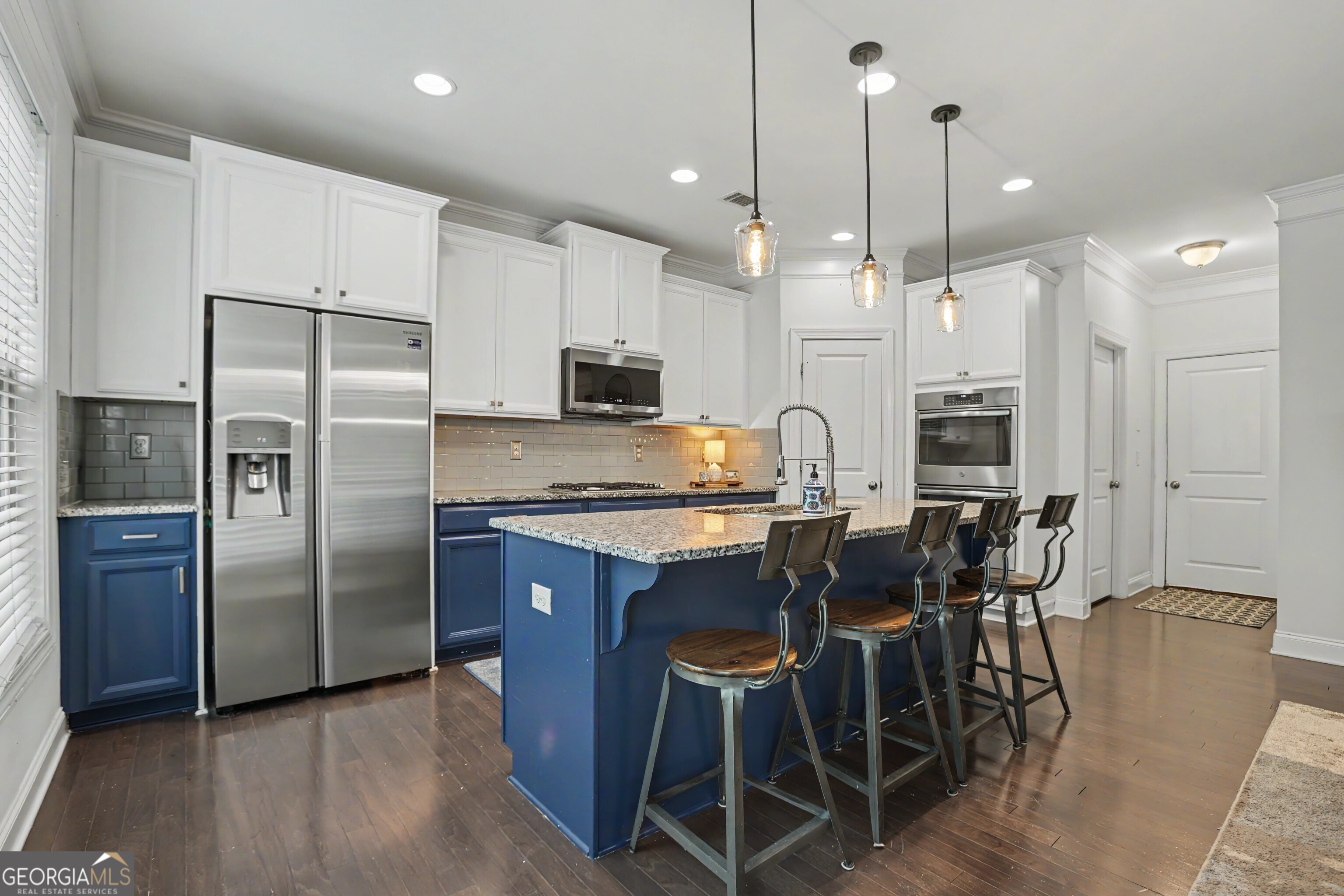 2703 Bloom Circle