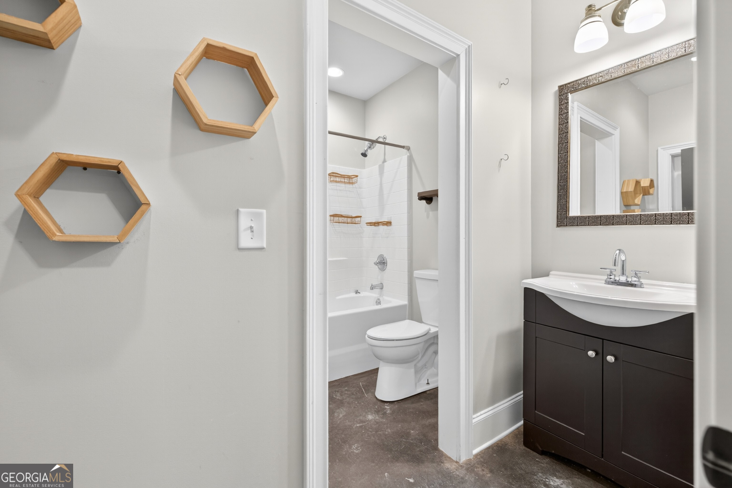 140 Harmony Grove Lane