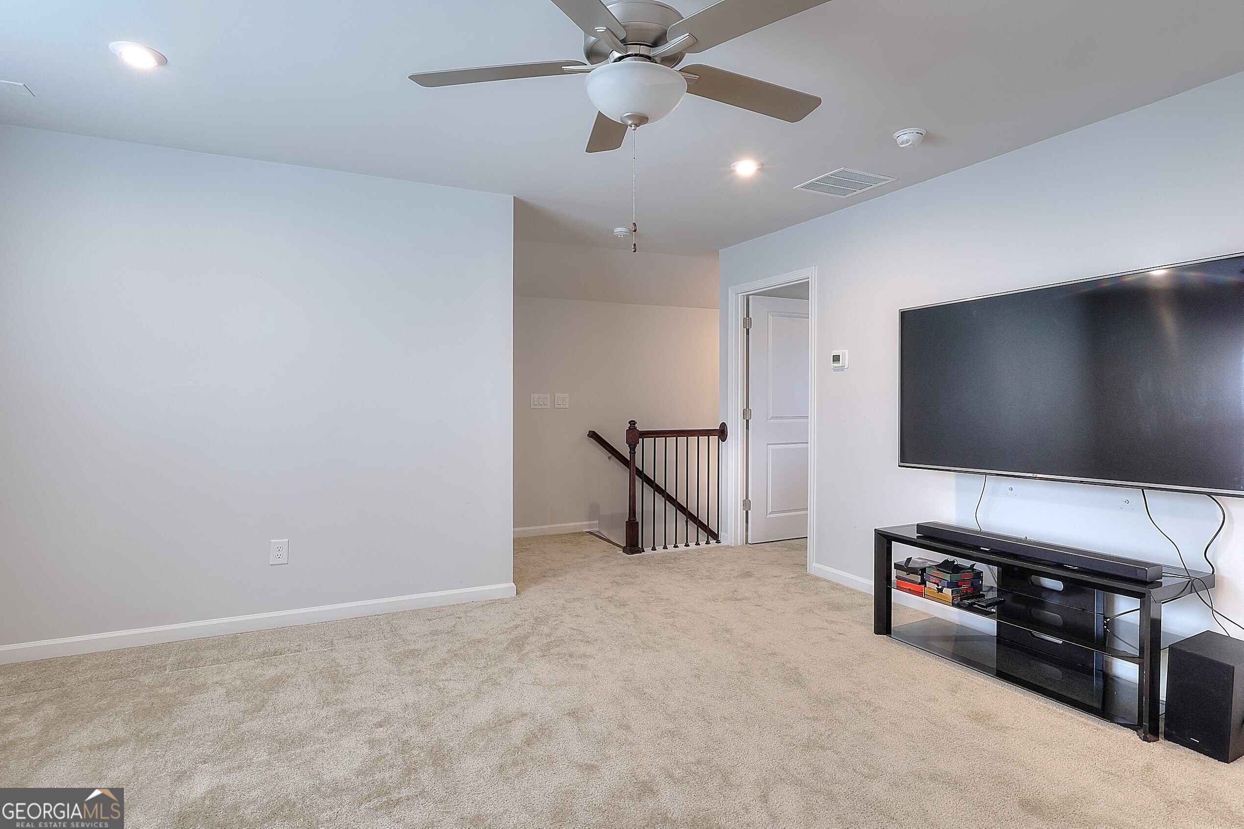 6022 Rollingwood Way