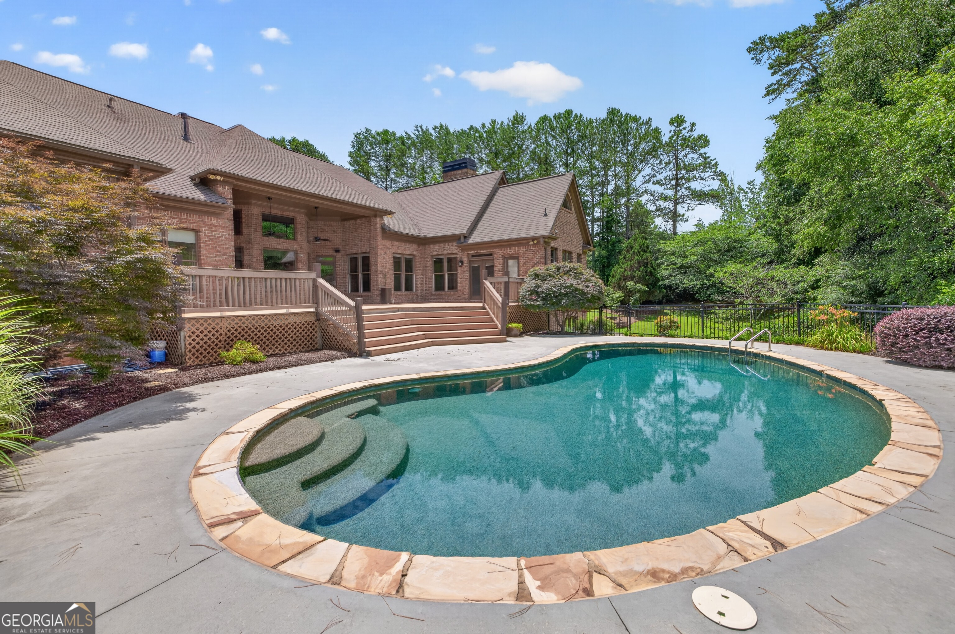 3505 Watson Road