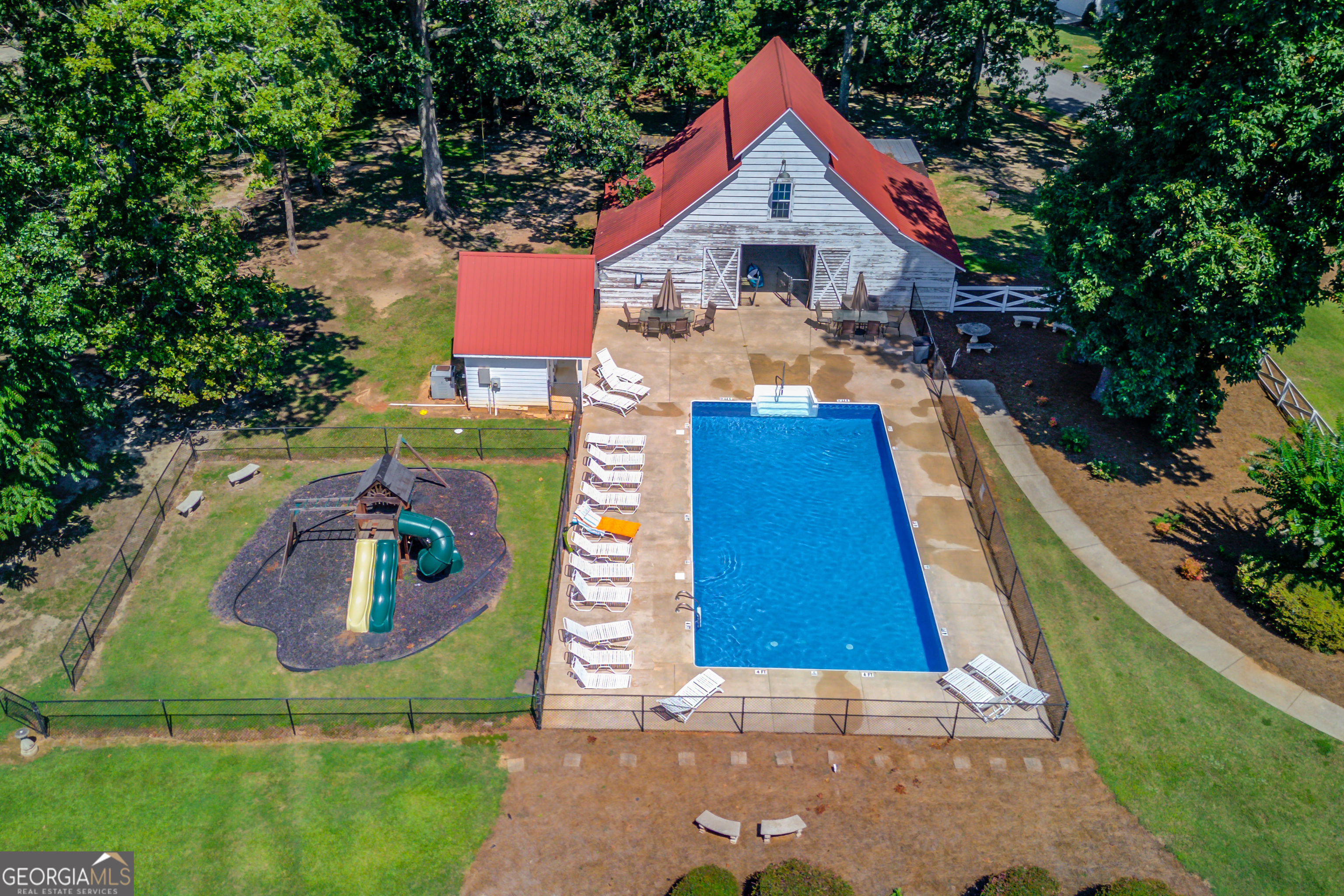 6560 Pond View Court