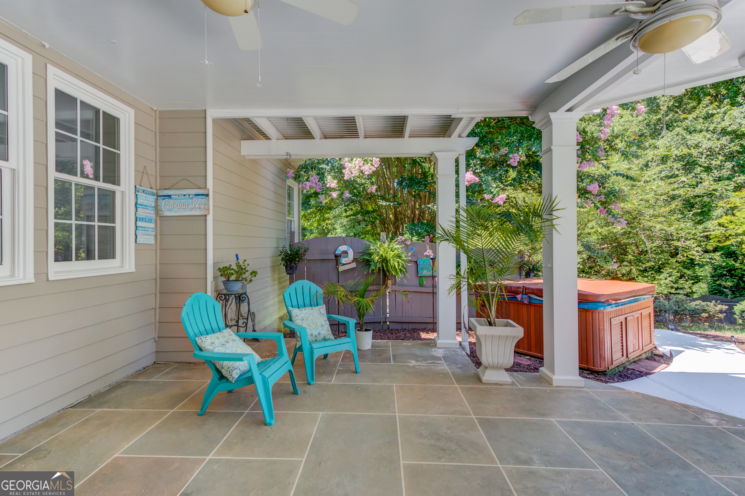 6560 Pond View Court