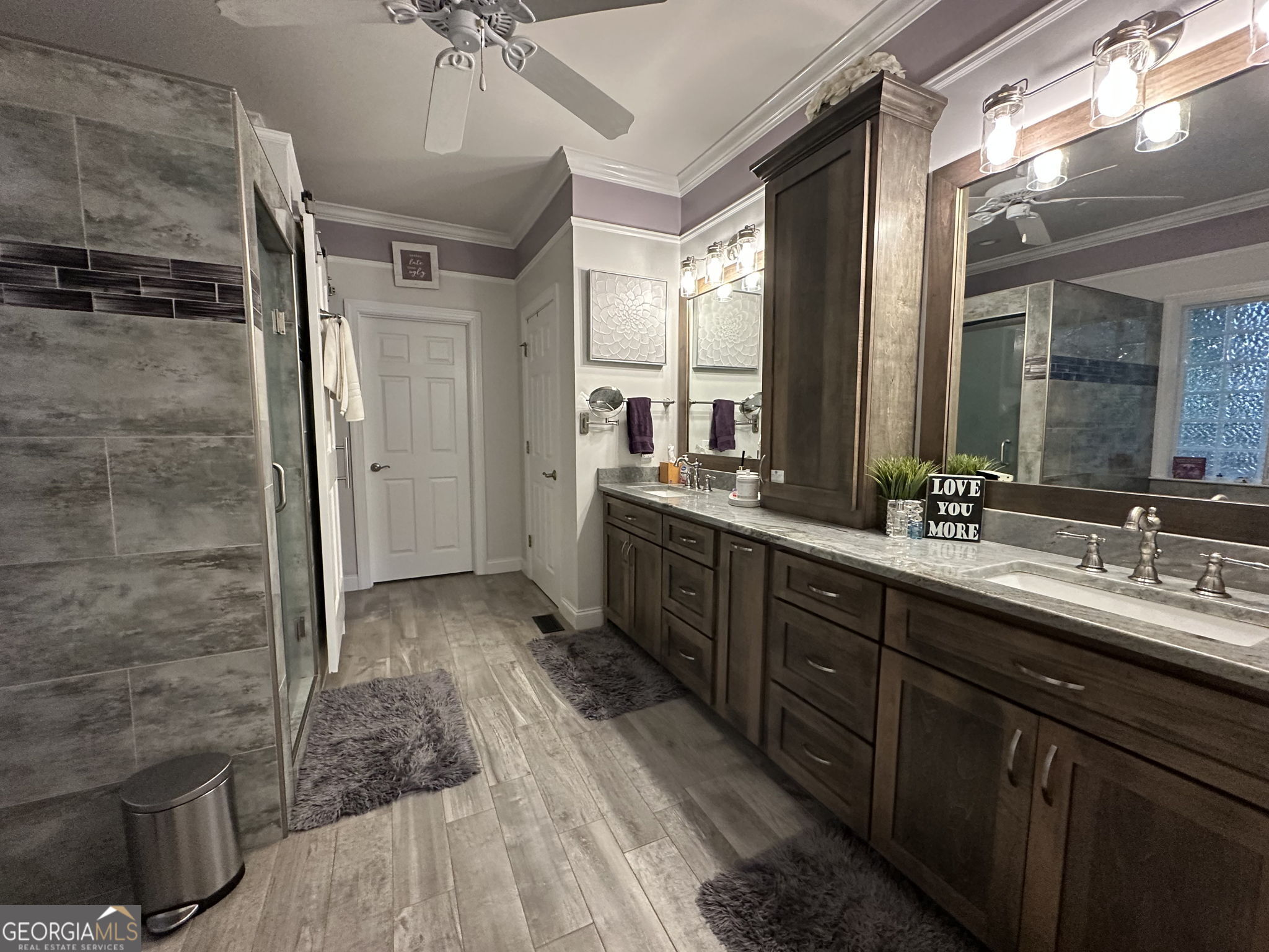 6560 Pond View Court