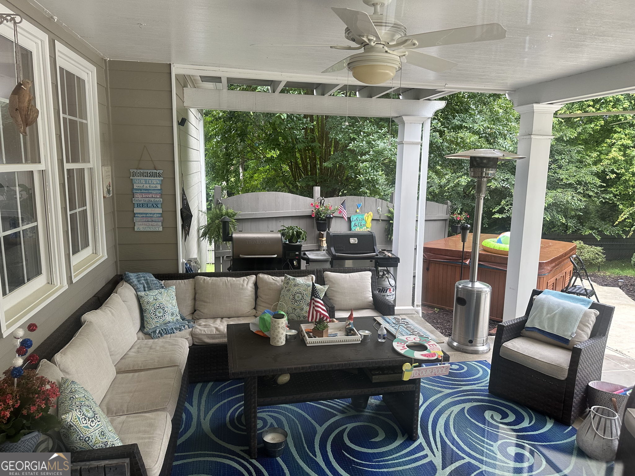 6560 Pond View Court