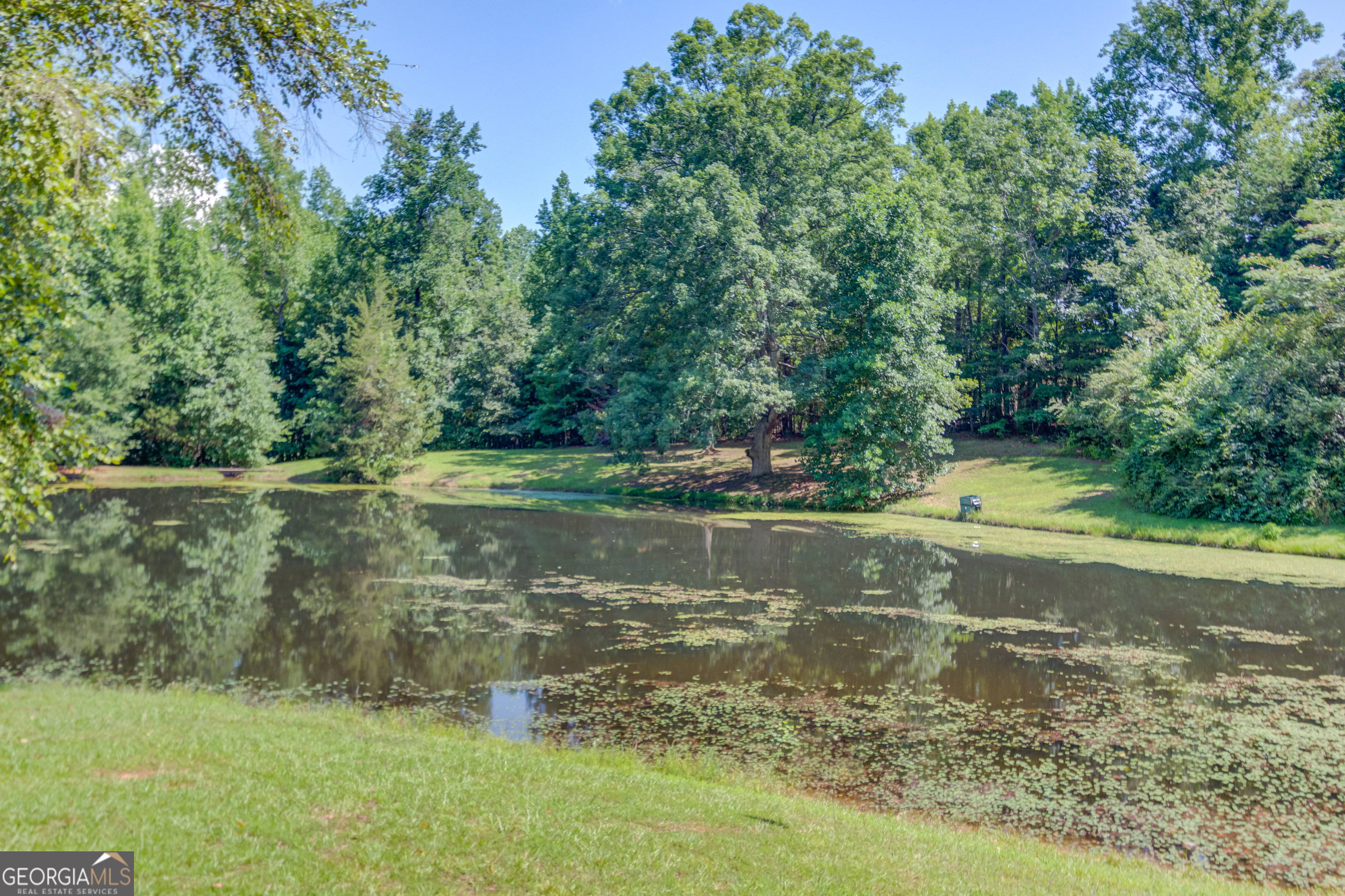 6560 Pond View Court