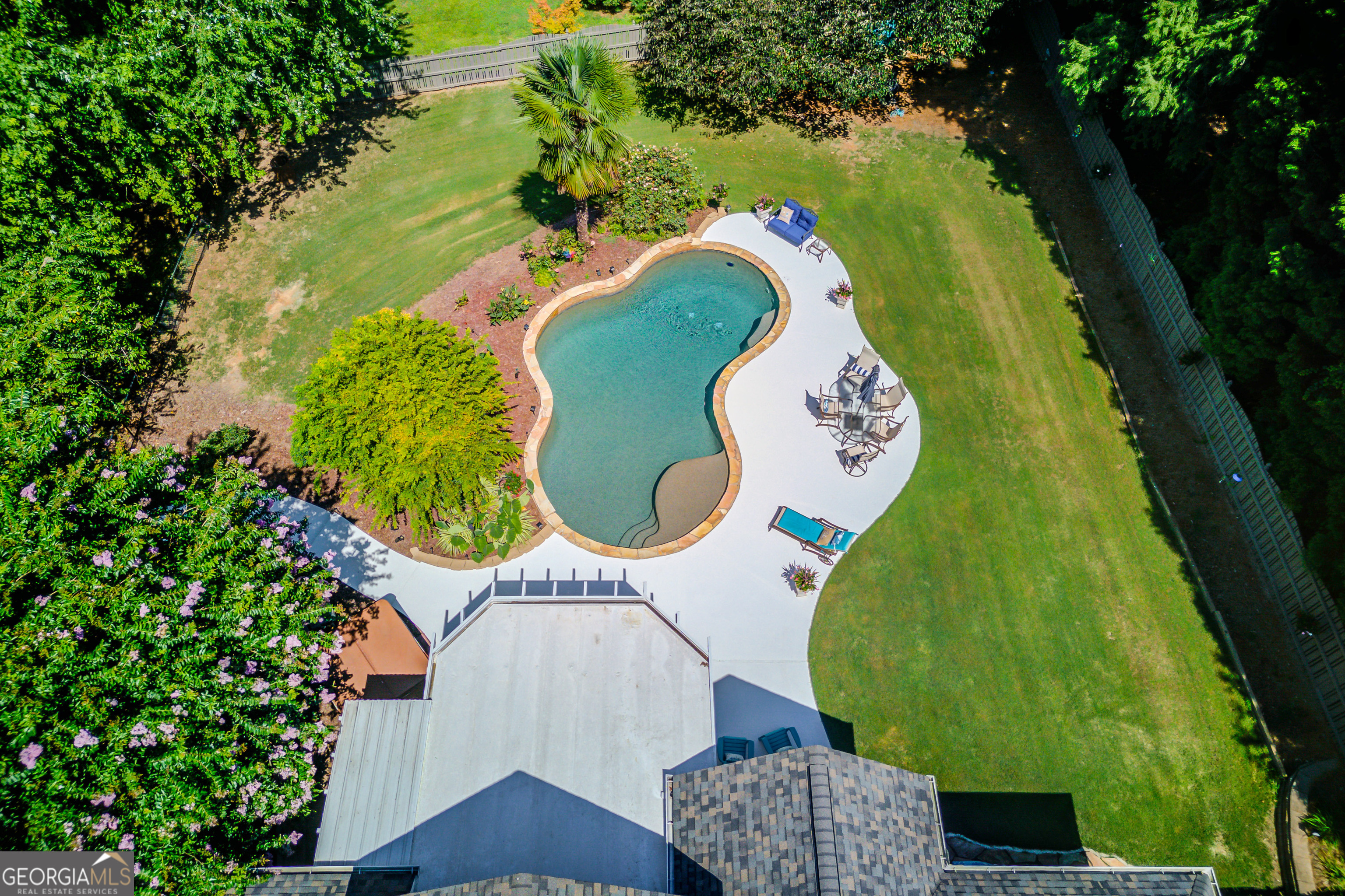 6560 Pond View Court