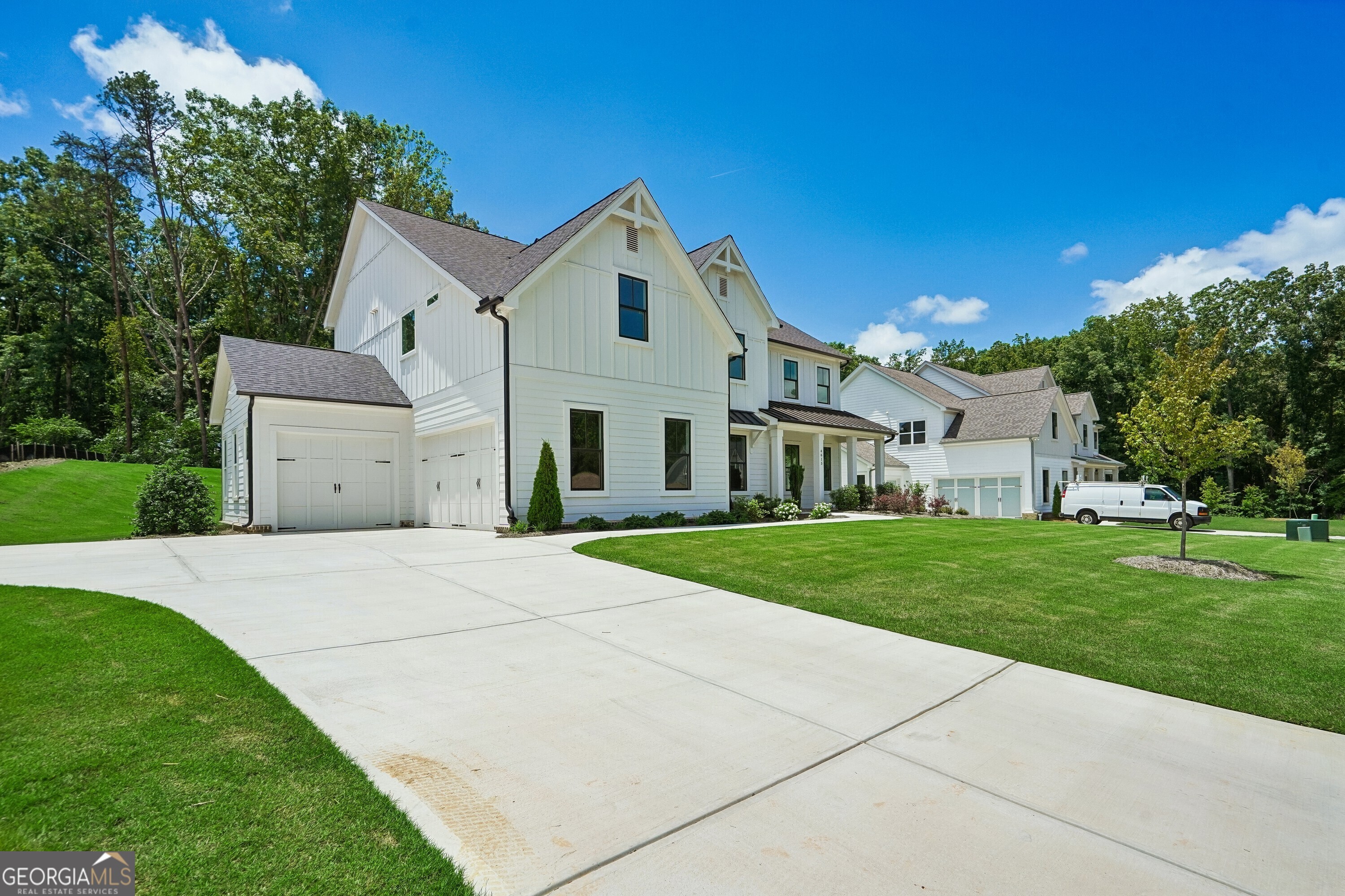 4615 Greyson Manor Drive