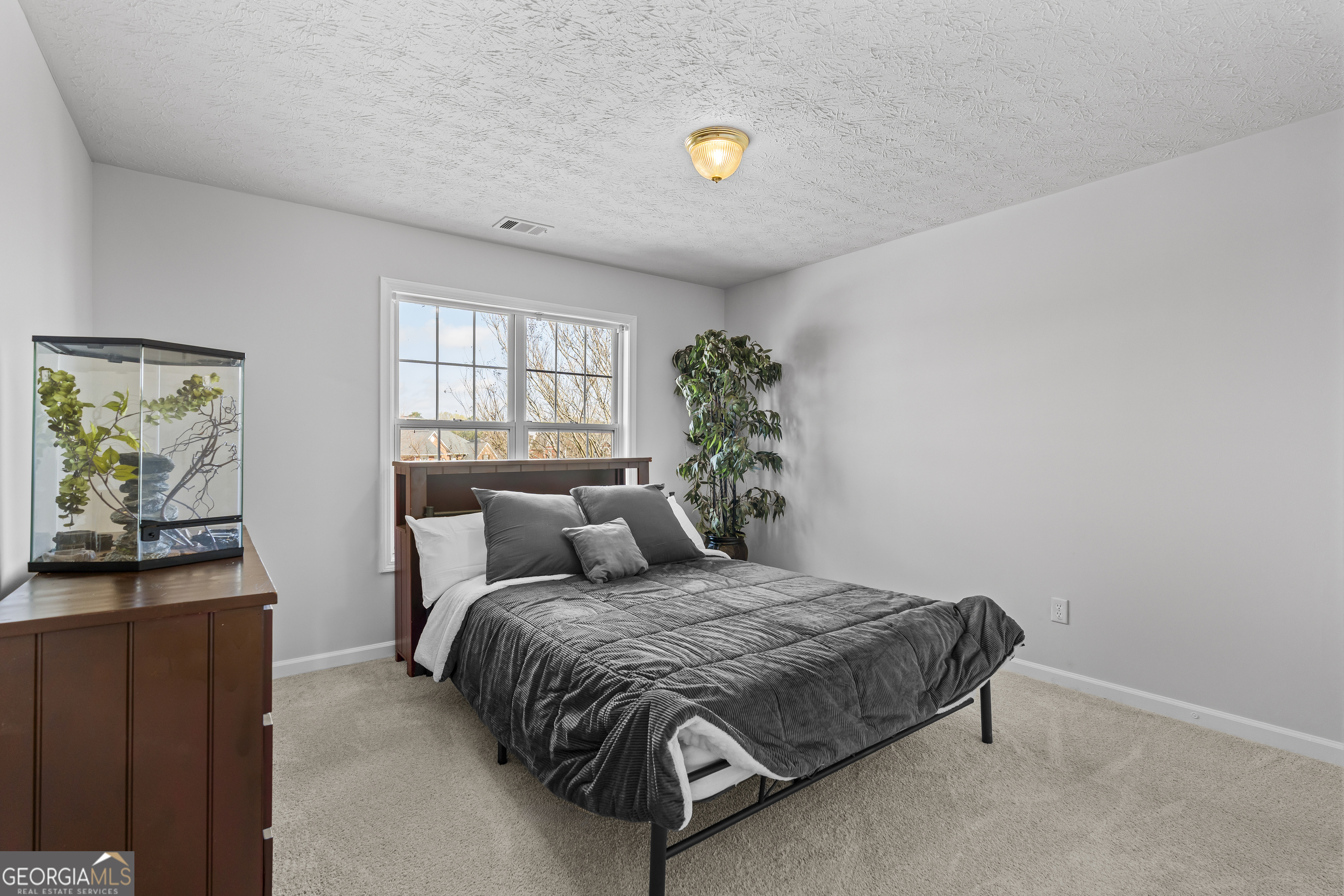 775 Martin Field Drive