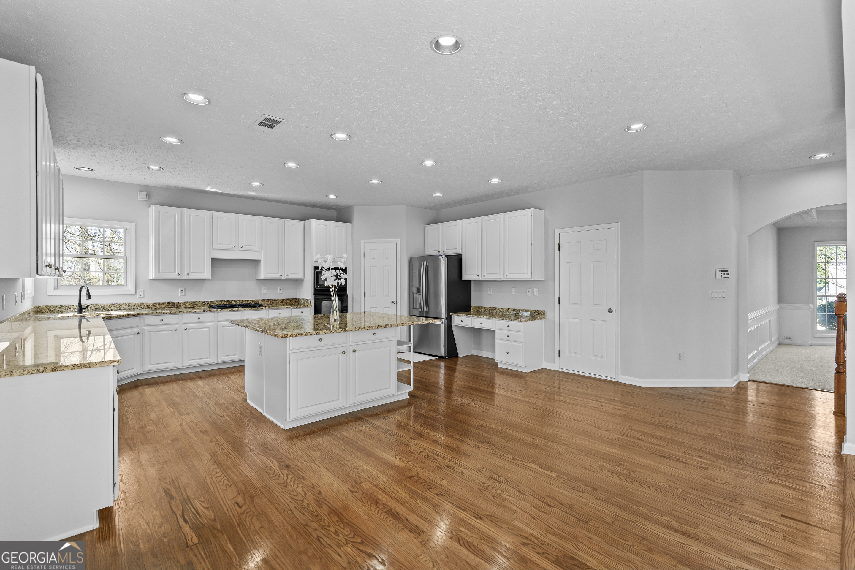 775 Martin Field Drive