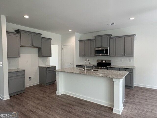 103 Royal Tem Lane
