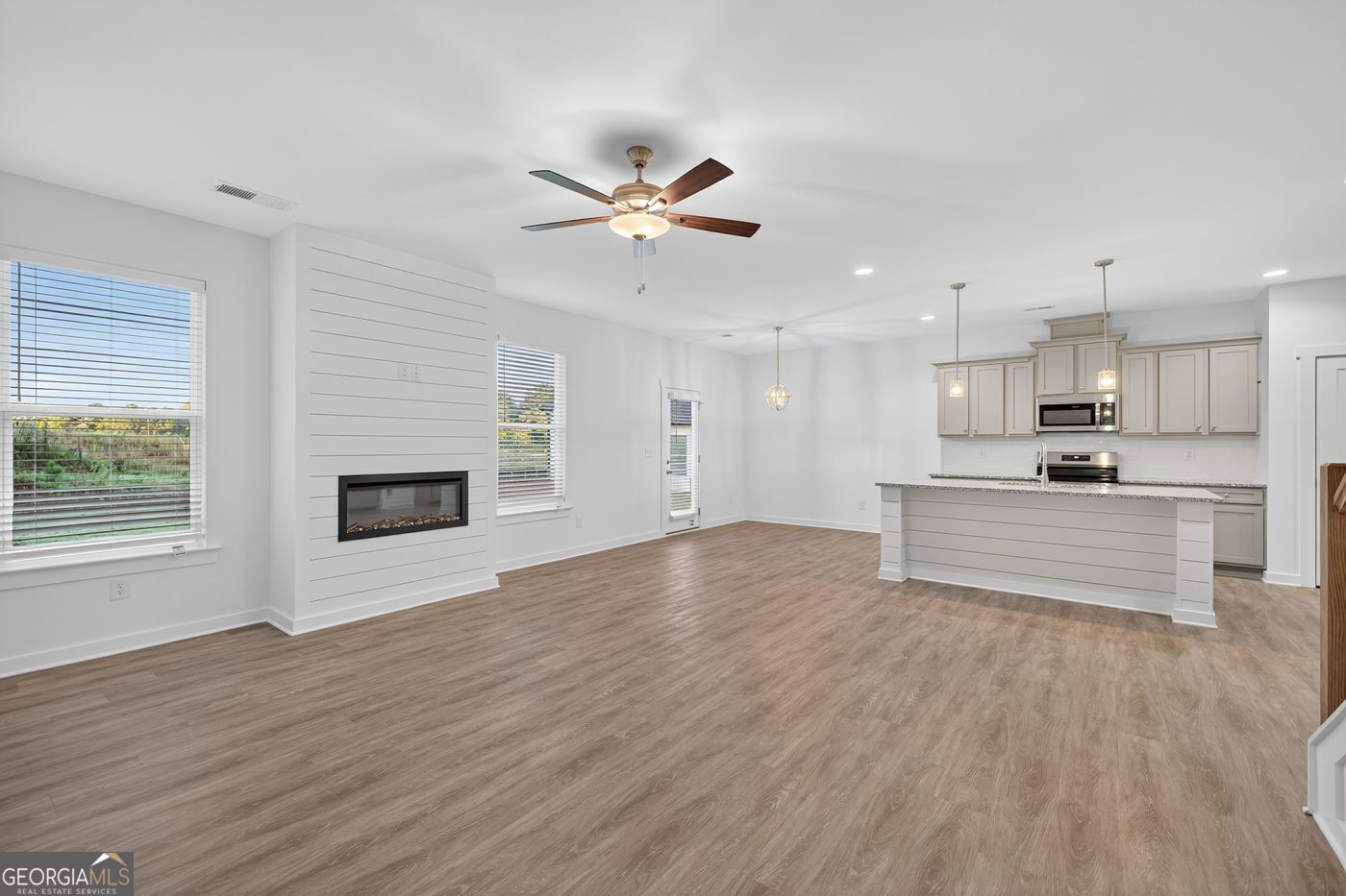 103 Royal Tem Lane