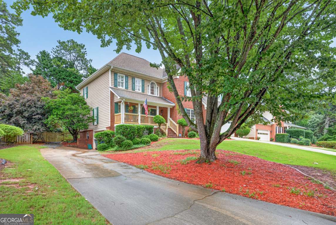 616 Coopers Pond Drive