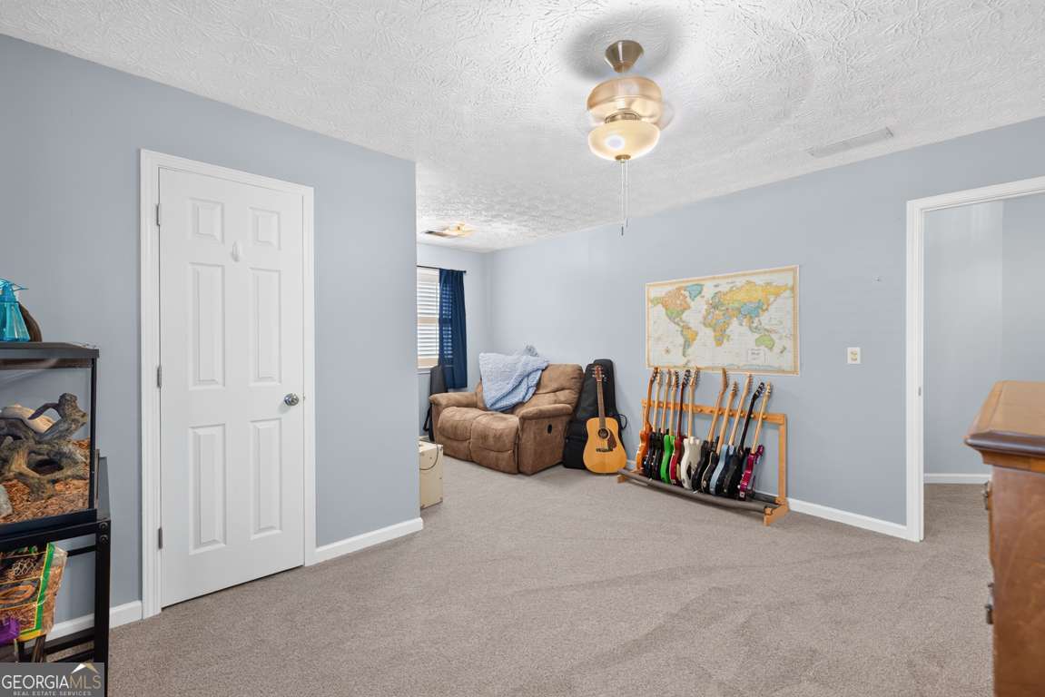 616 Coopers Pond Drive