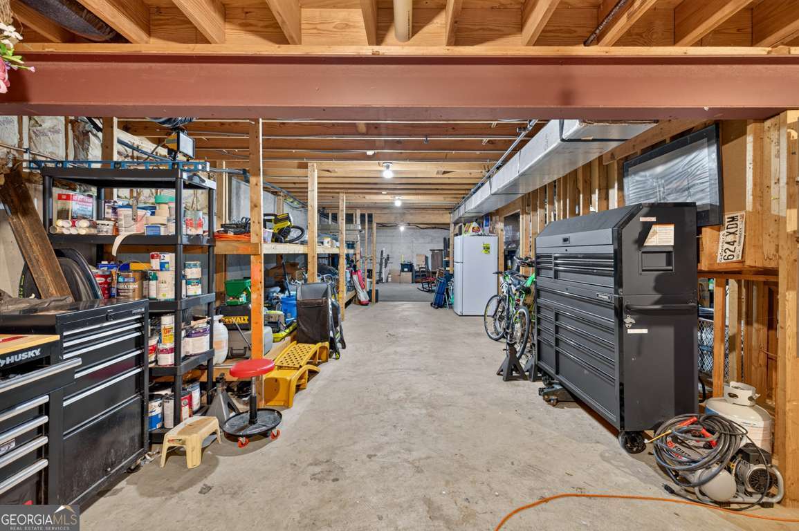616 Coopers Pond Drive