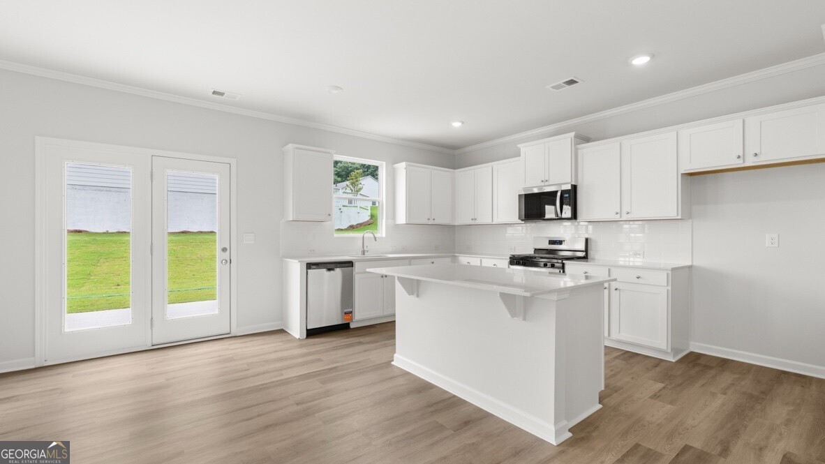 1356 Lincoln Lane
