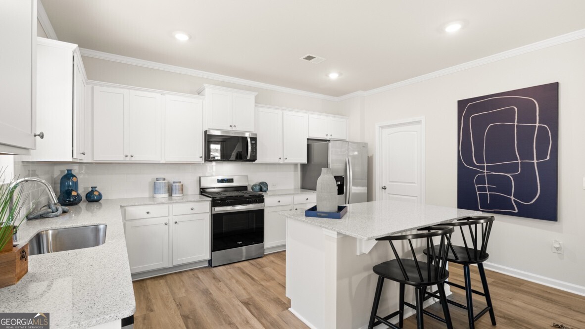 1356 Lincoln Lane