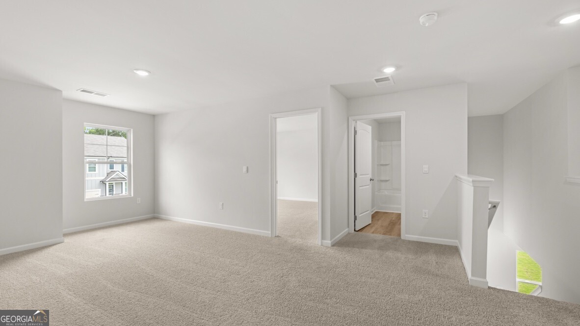1356 Lincoln Lane