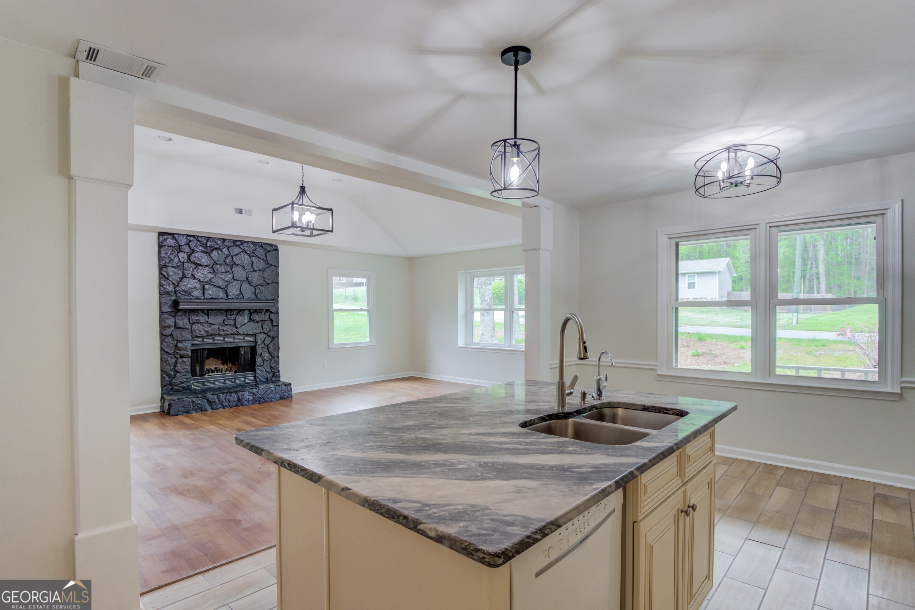 2173 Ivy Crest Drive