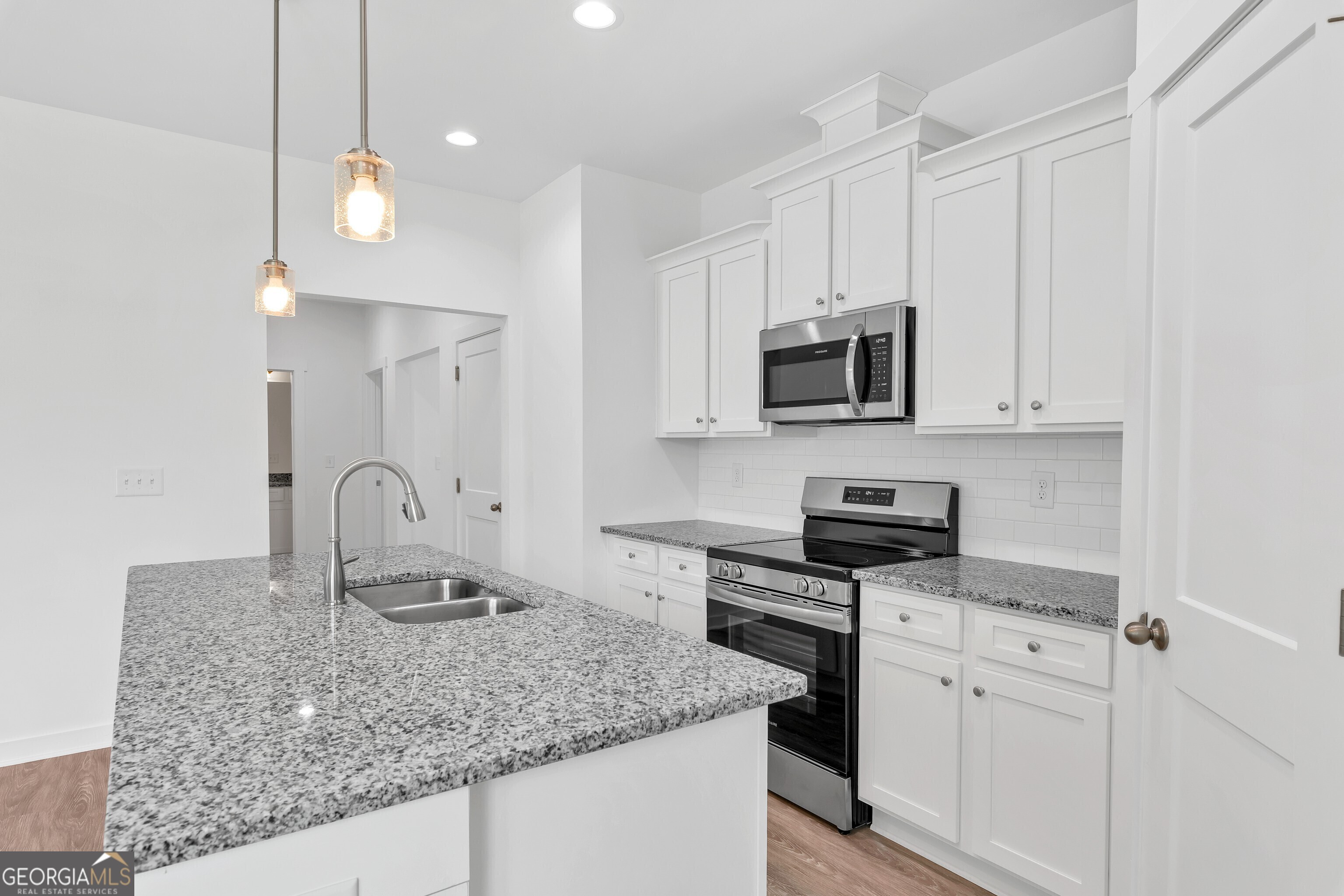 111 Breakwater Way