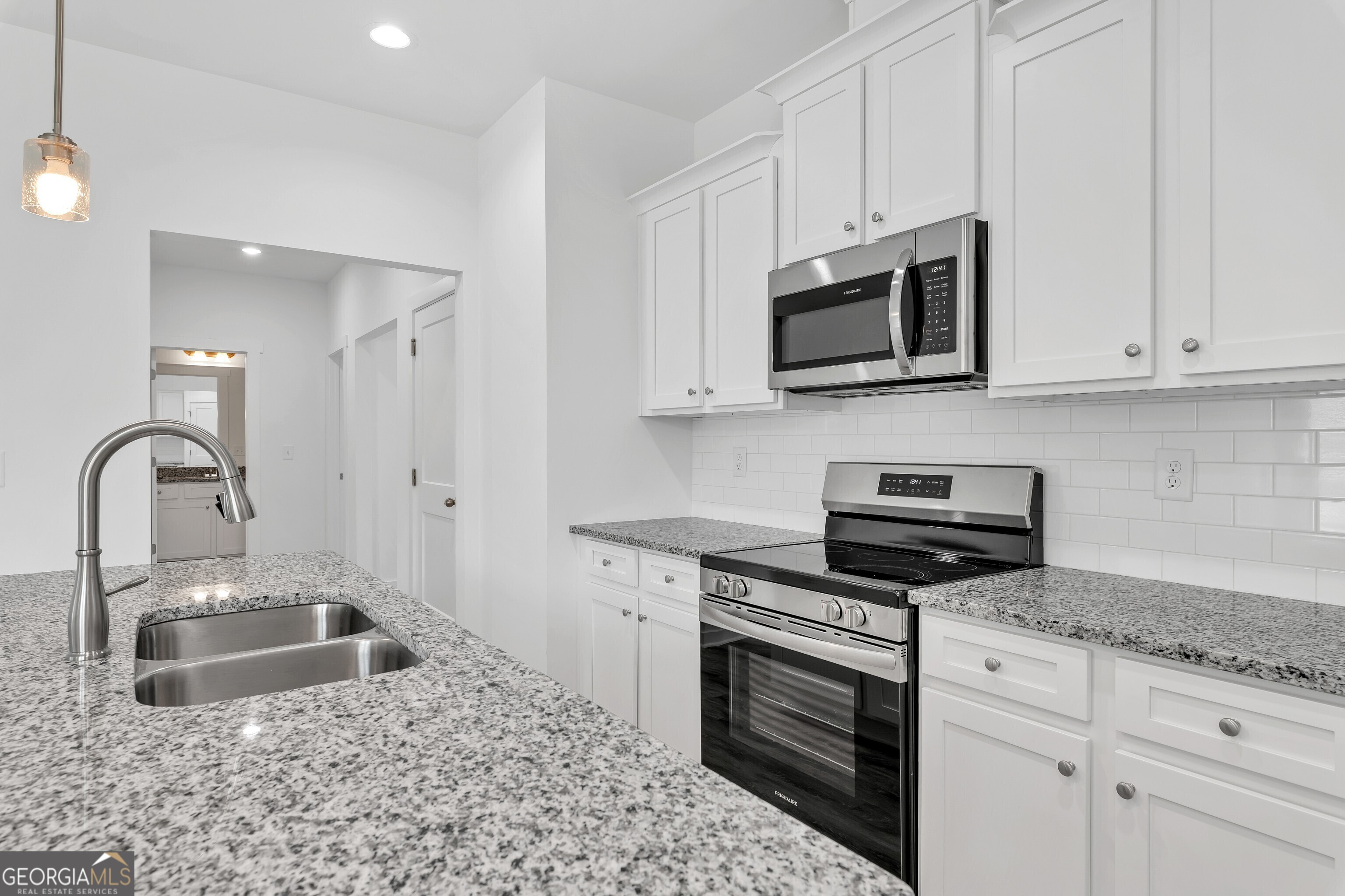 111 Breakwater Way