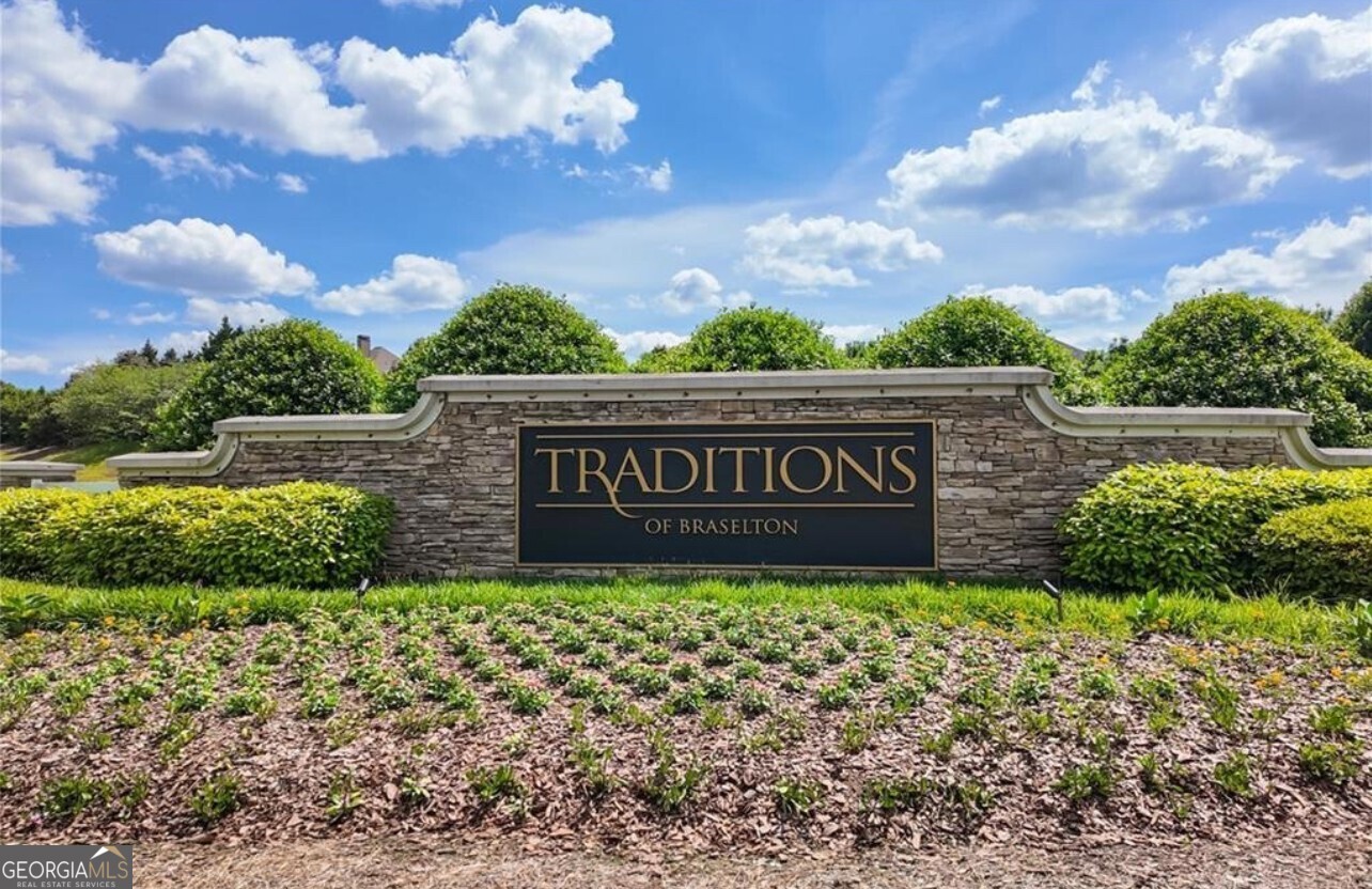 2998 Rice Creek Court