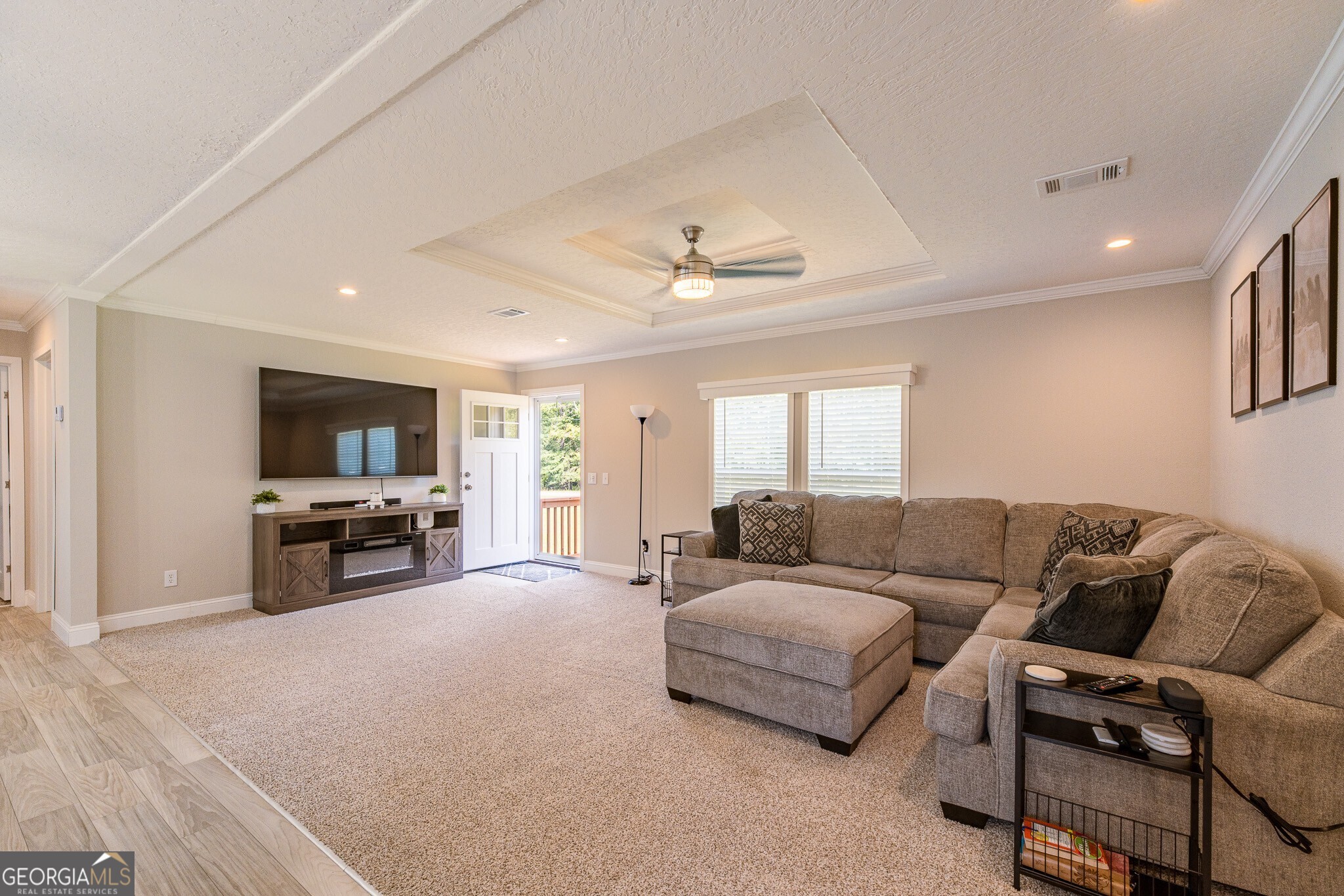 1040 Pintail Lane