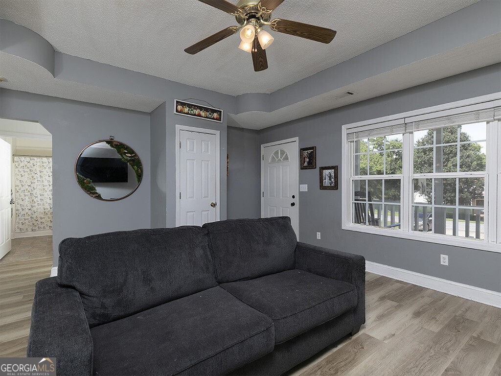 6 Magnolia Street