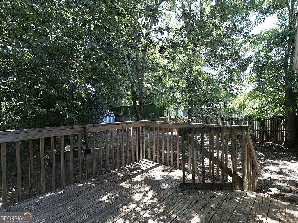 6 Magnolia Street