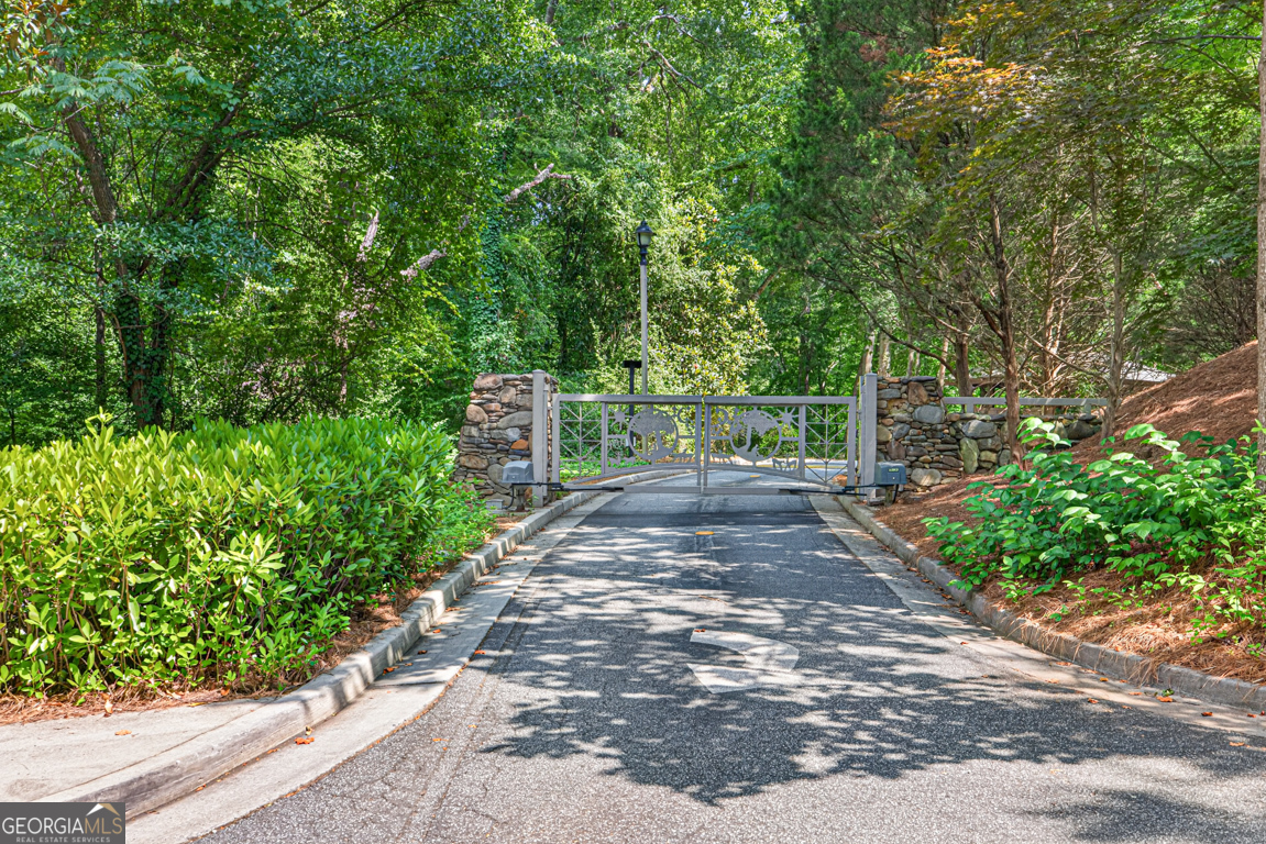 490 Barnett Shoals Road APT 201