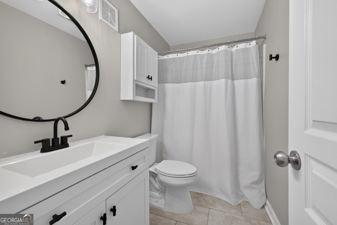 490 Barnett Shoals Road APT 201