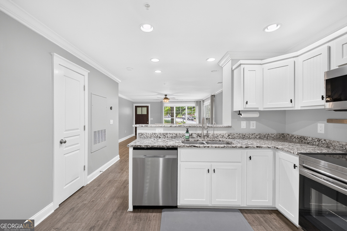 490 Barnett Shoals Road APT 201