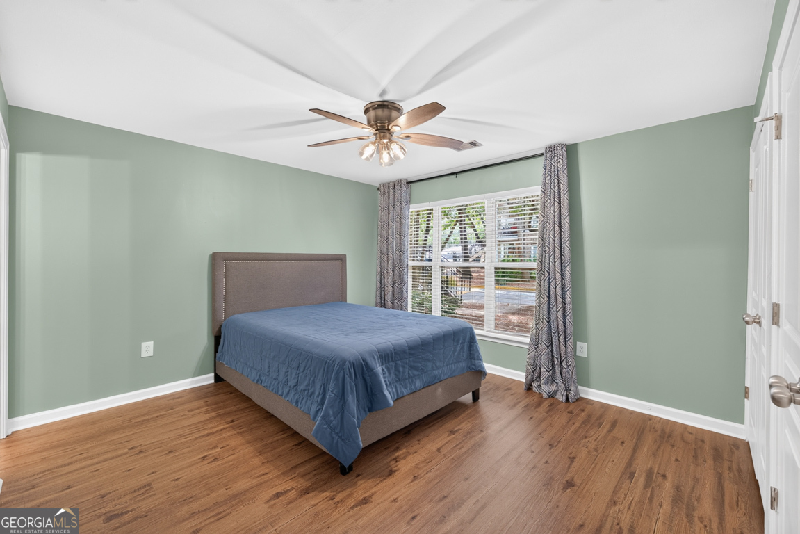 490 Barnett Shoals Road APT 201