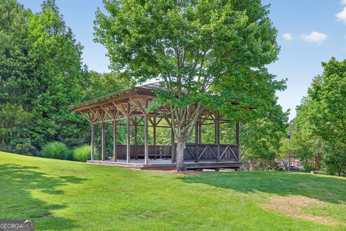 490 Barnett Shoals Road APT 201