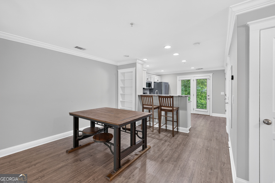 490 Barnett Shoals Road APT 201