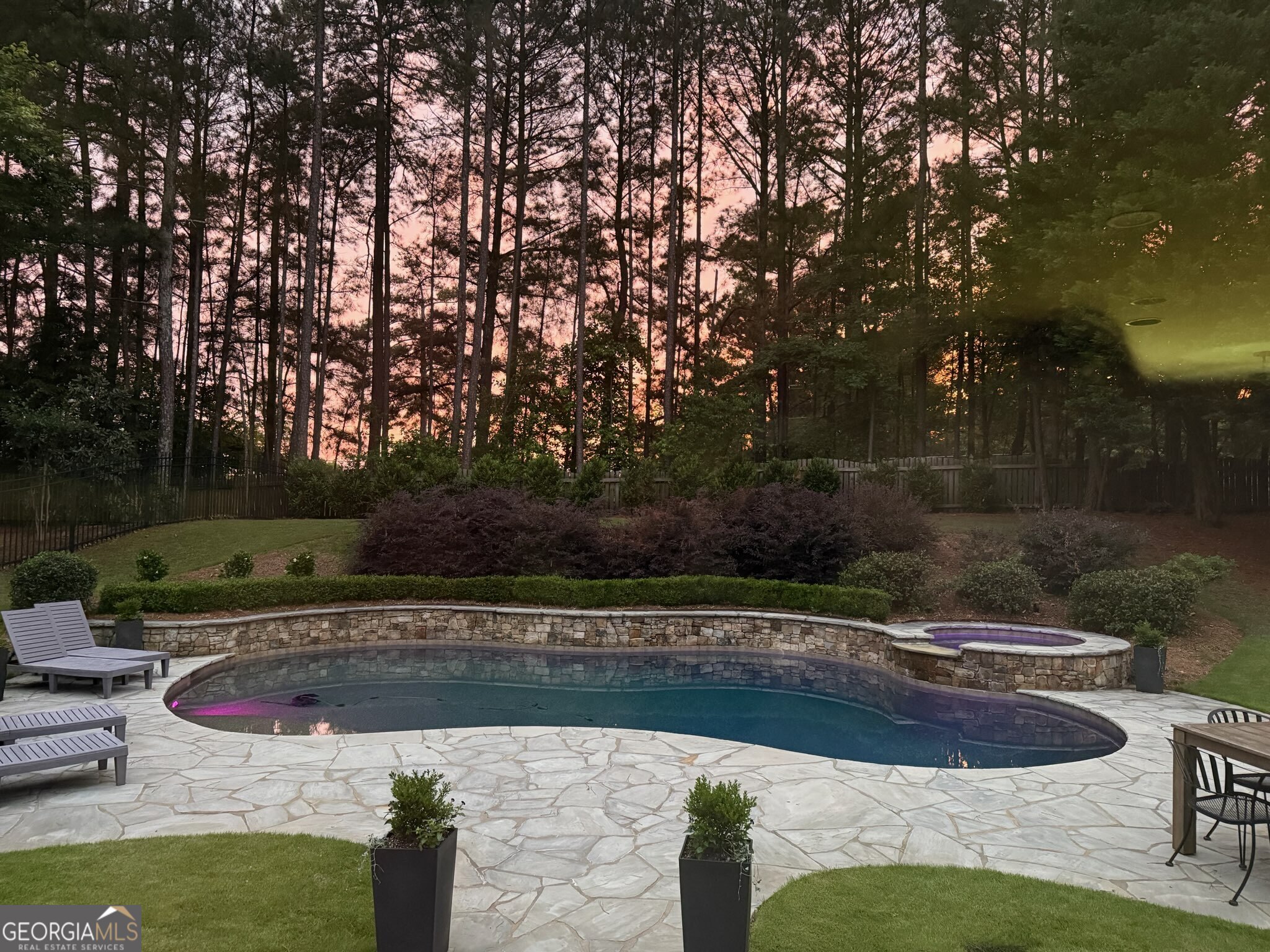 4154 Highglen Trace