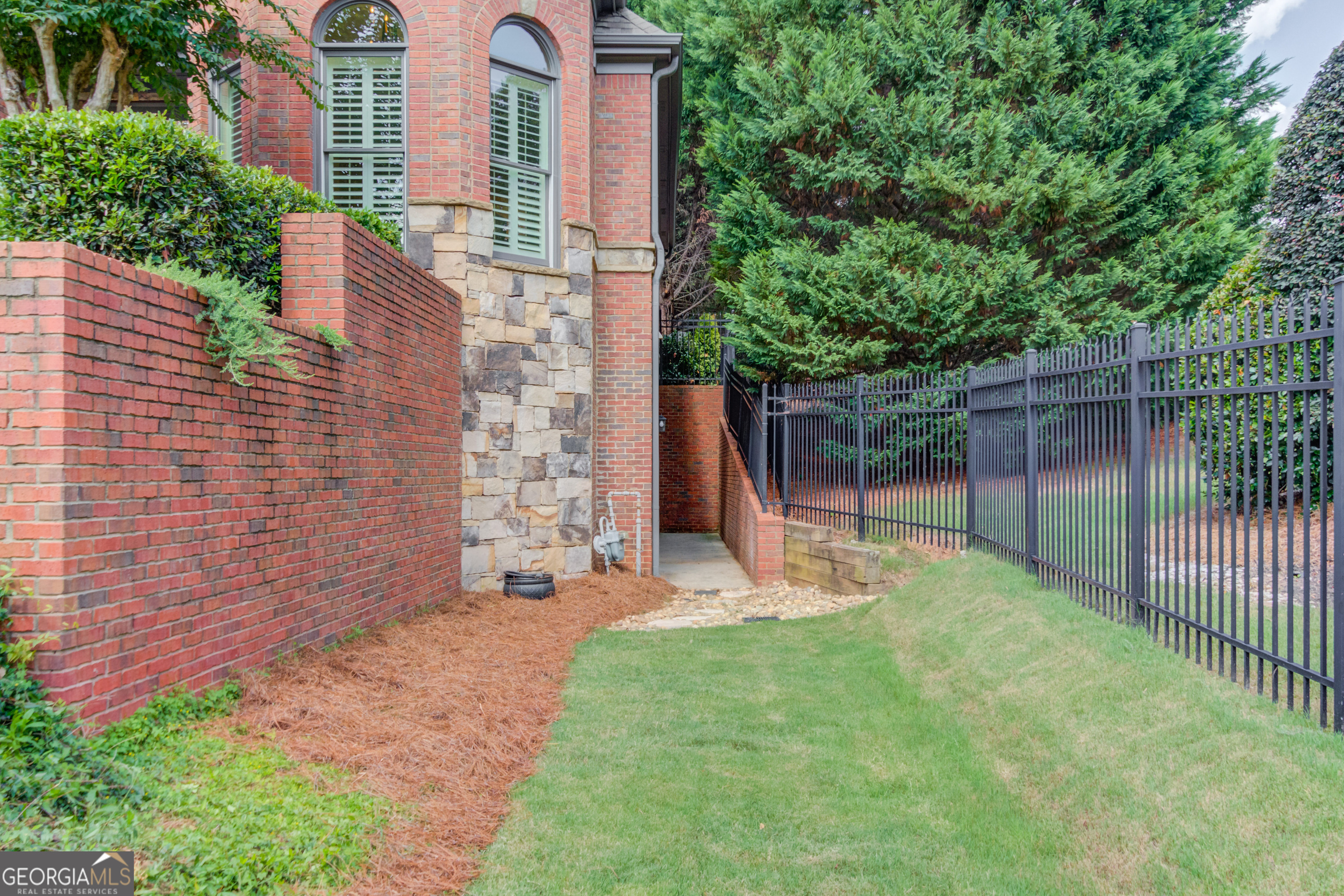 4154 Highglen Trace