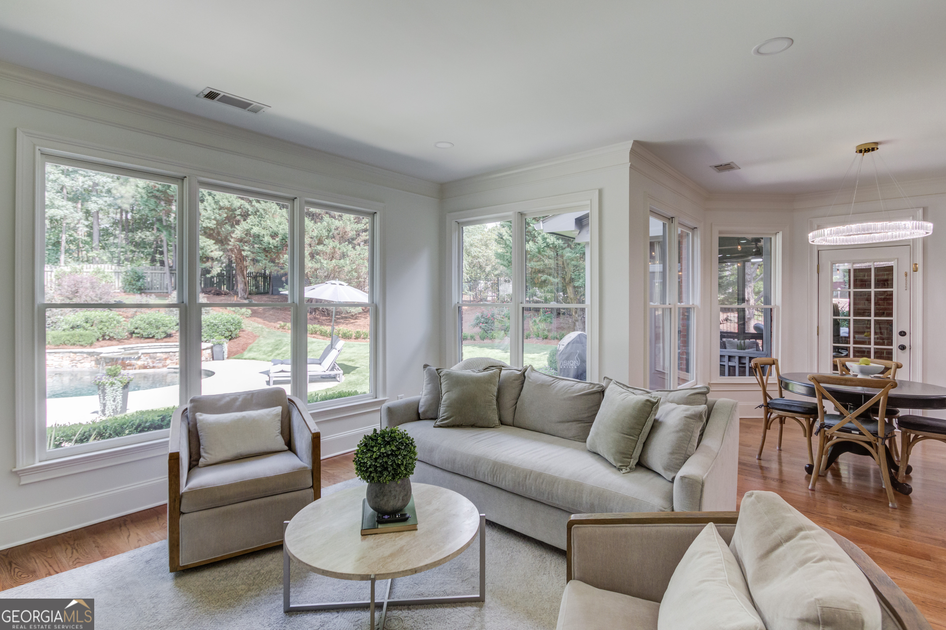 4154 Highglen Trace