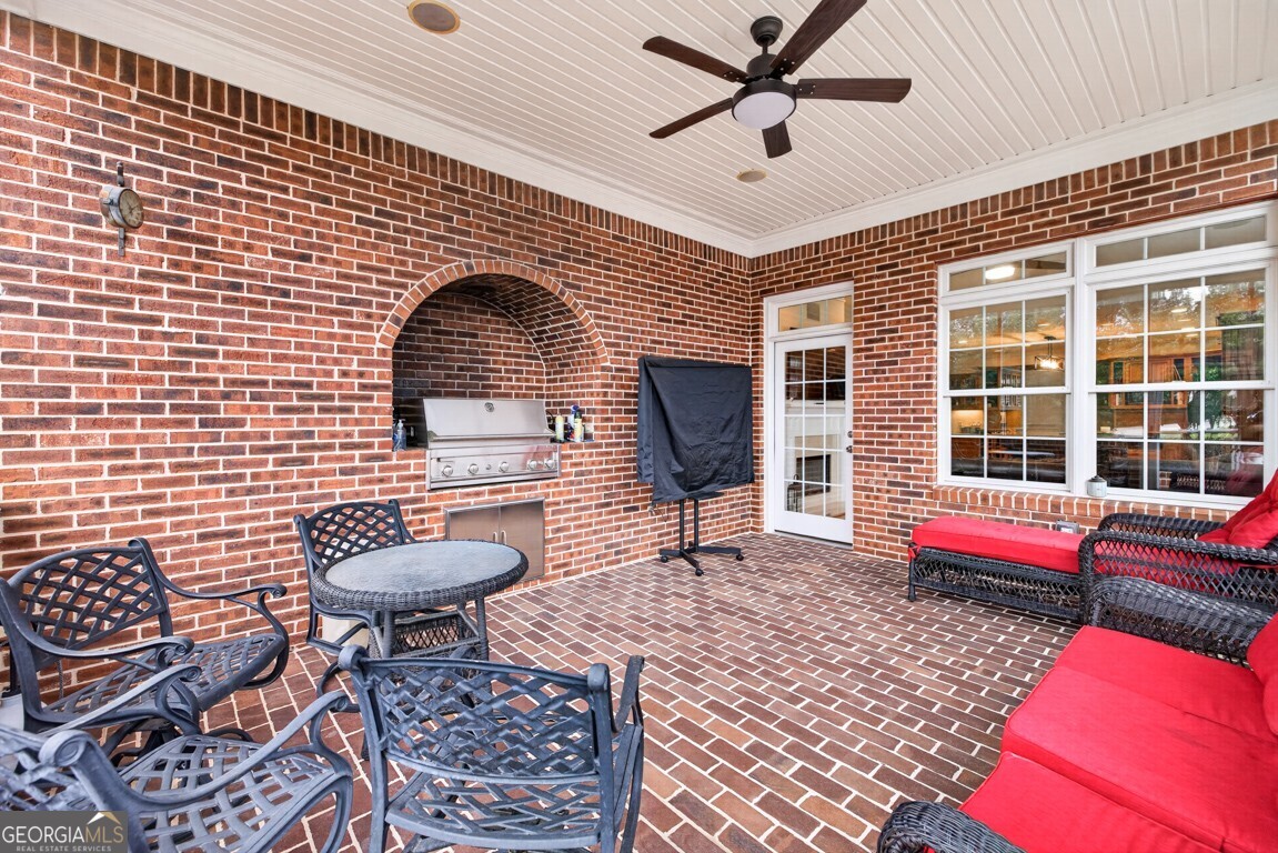 2753 Bungalow Place