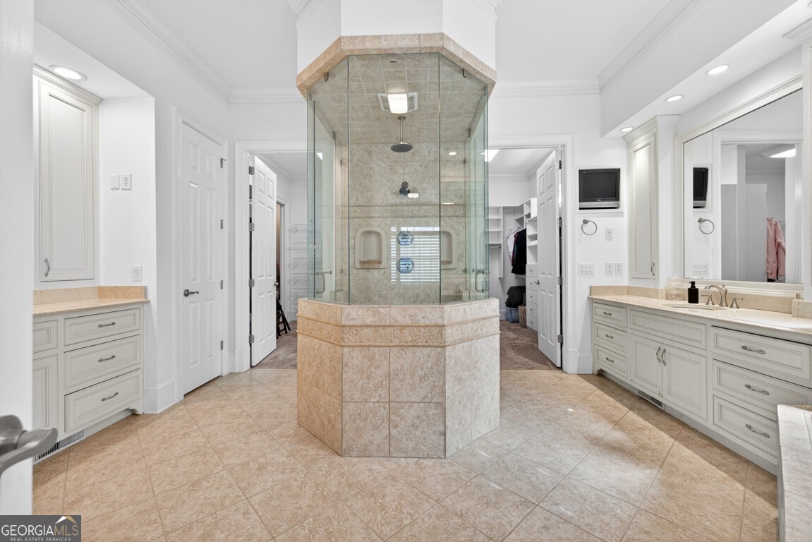 2753 Bungalow Place