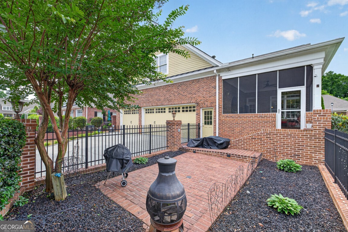 2753 Bungalow Place