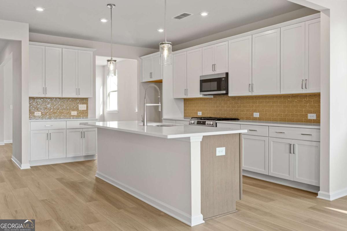 1580 Savory Way