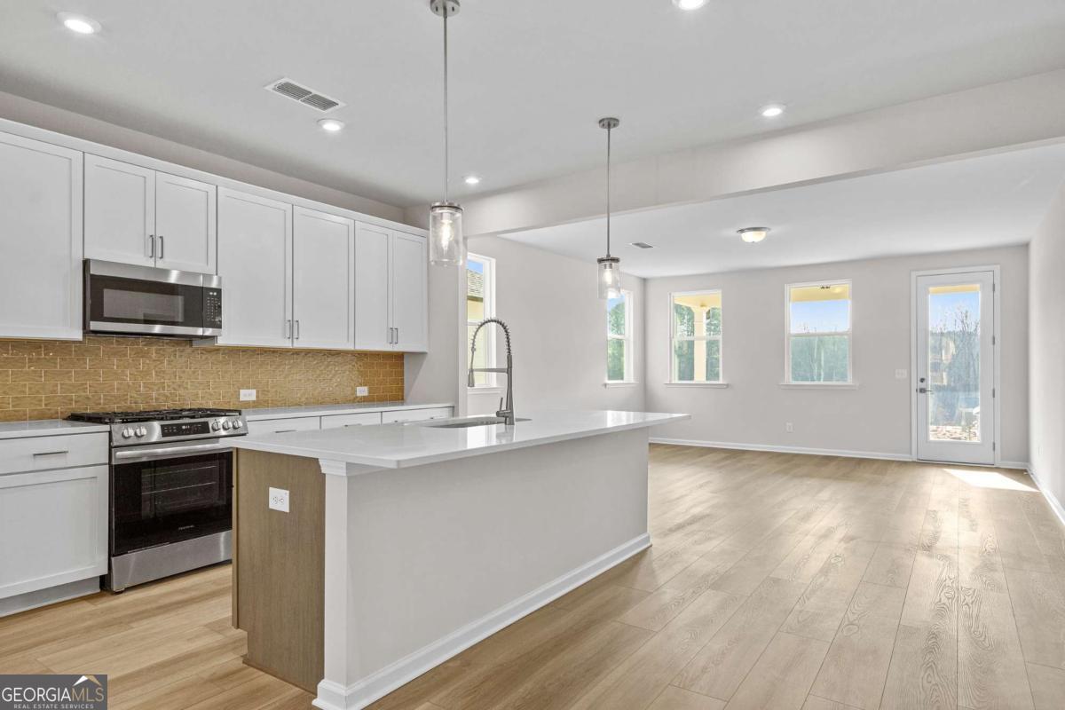 1580 Savory Way