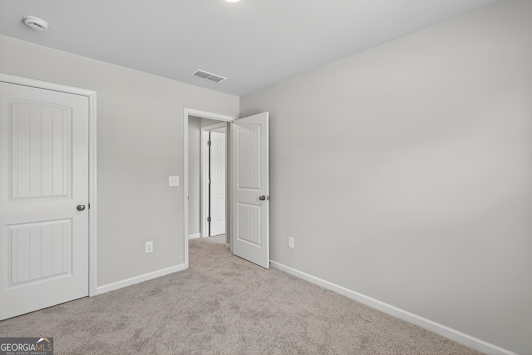 2849 Lillian Lane