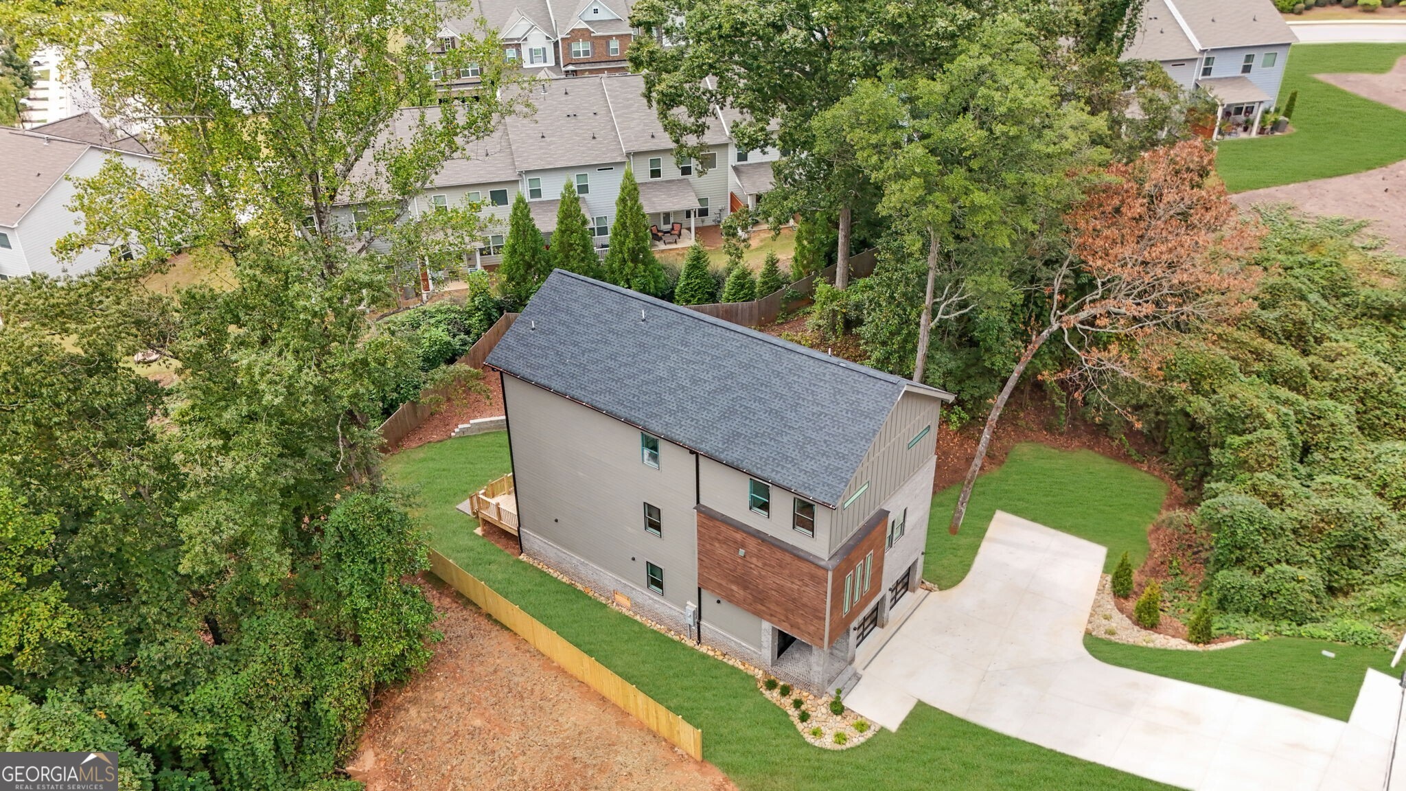 120 N Gwinnett Street