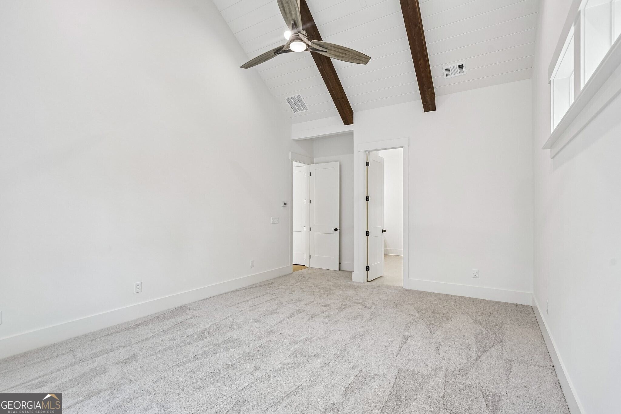 2390 Glade Overlook