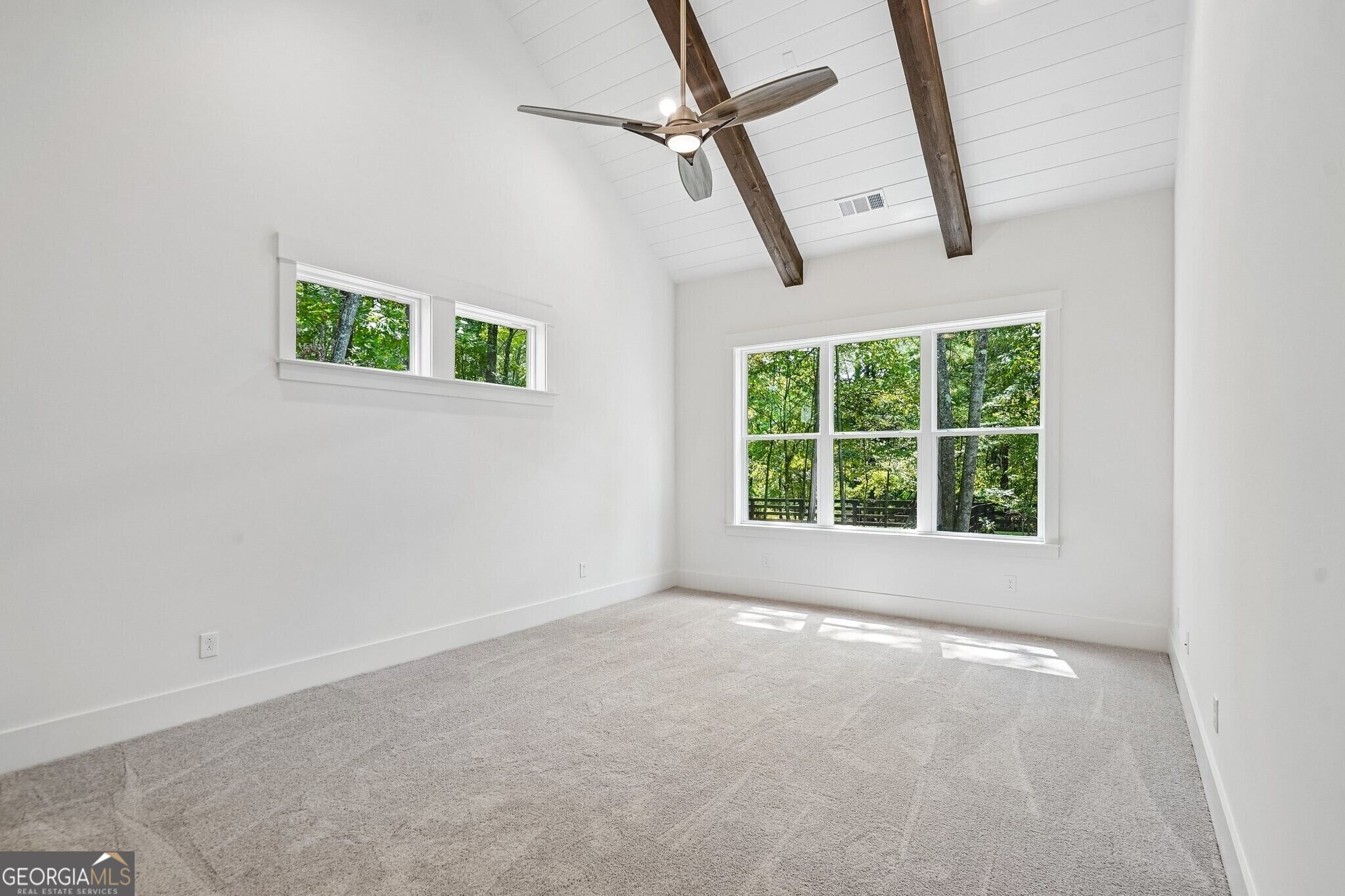 2390 Glade Overlook