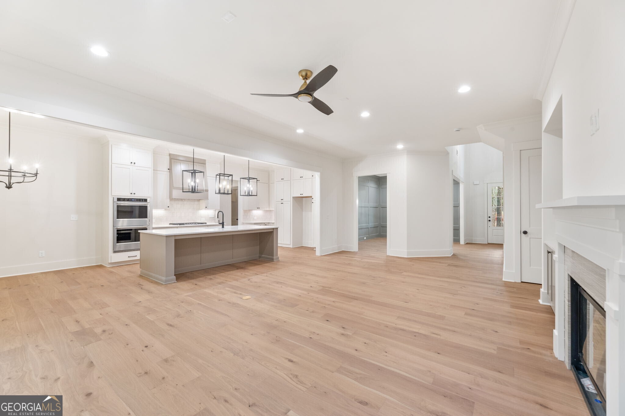 2390 Glade Overlook