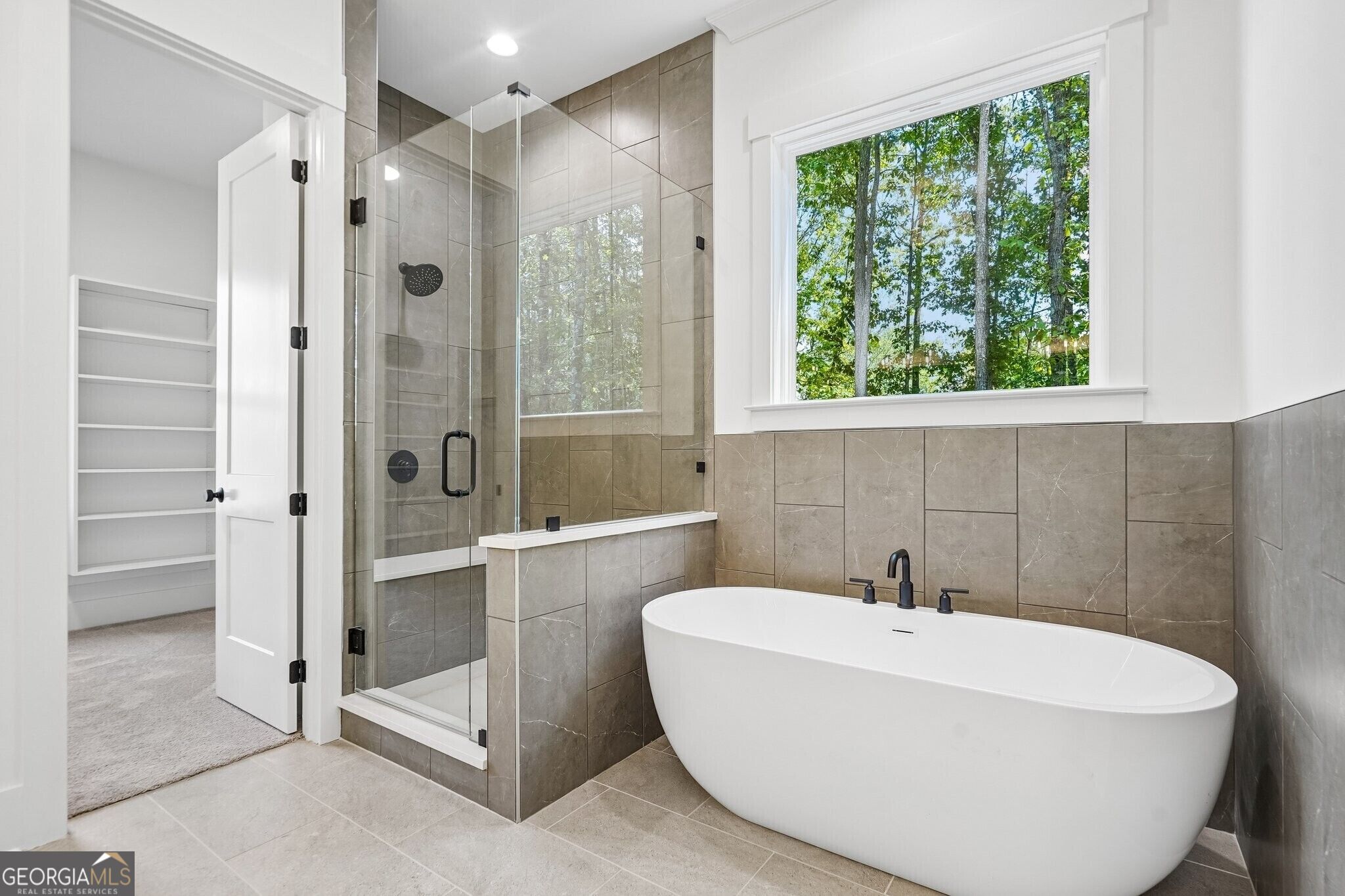 2390 Glade Overlook