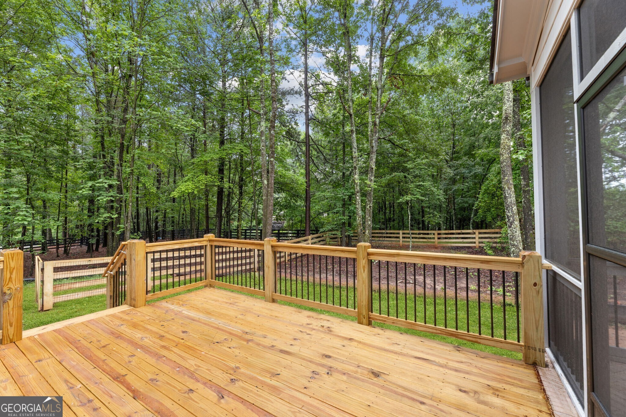2390 Glade Overlook